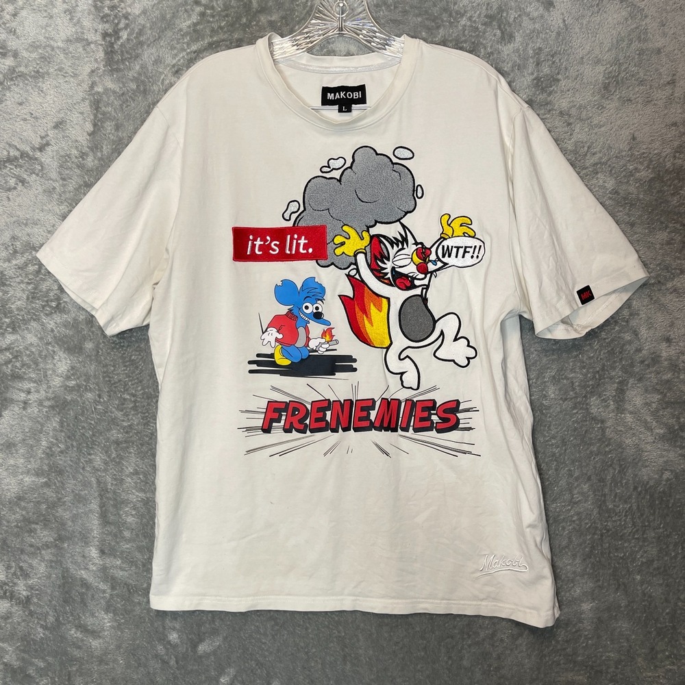 Makobi Men Frenemies Its Lit Embroidered Jersey Stretch Short Sleeve TShirt L - Picture 2 of 14